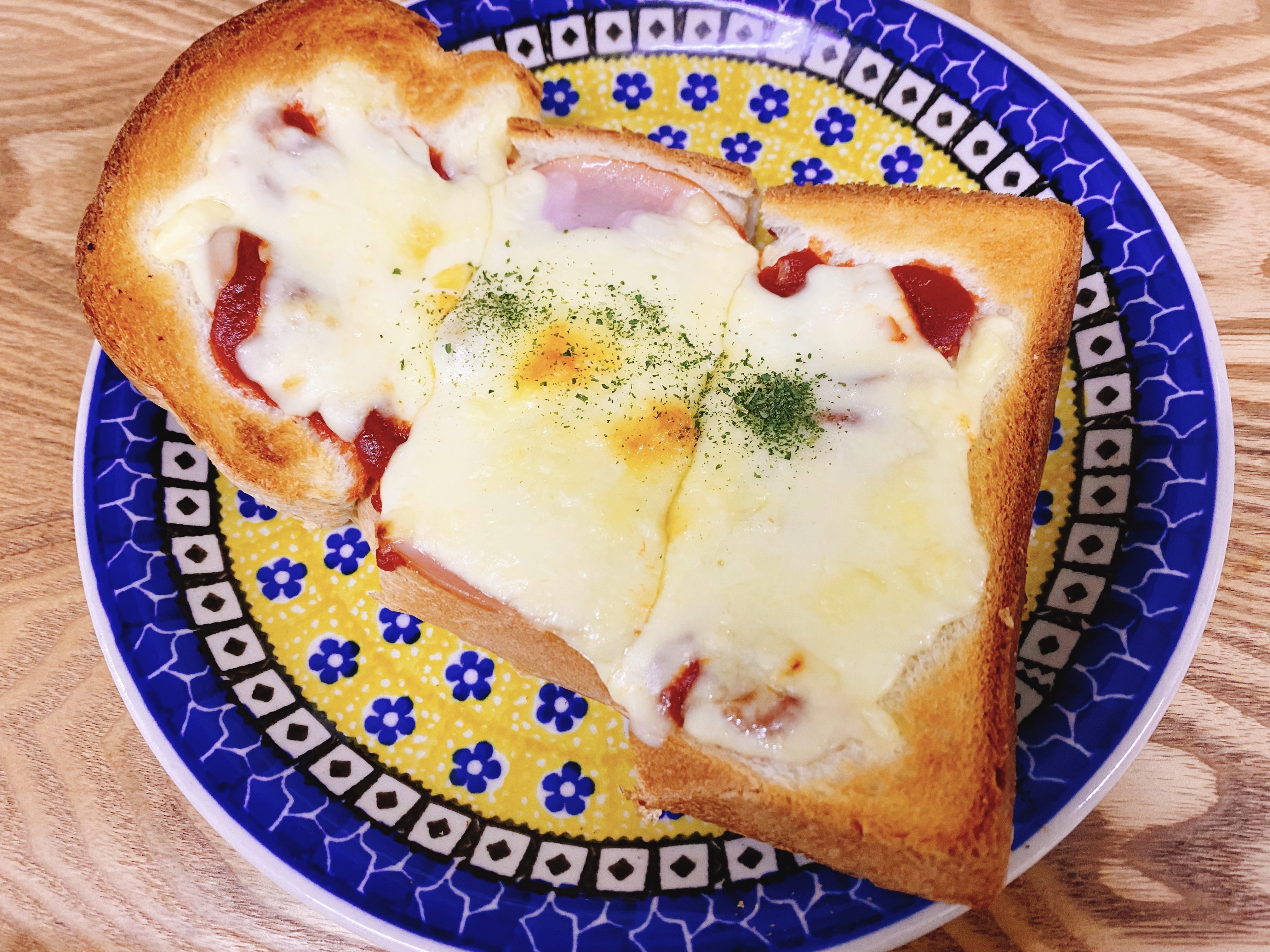 チーズトースト